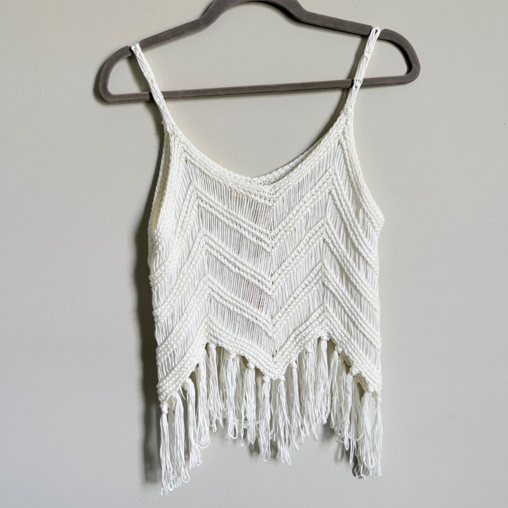 New In White Crochet Fringe Cami Tank Top Chevron Knit Festival Boho Small NWT - Picture 3 of 3
